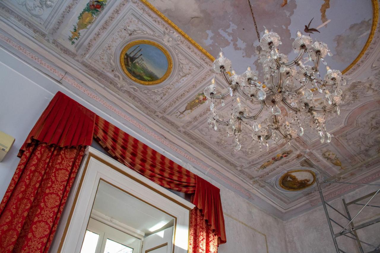 Le Stanze Del Vicere Boutique Hotel Naples Exterior photo