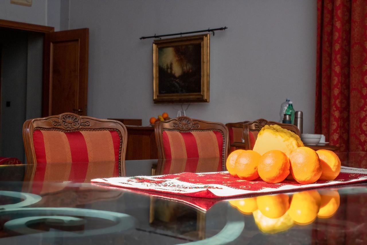 Le Stanze Del Vicere Boutique Hotel Naples Exterior photo