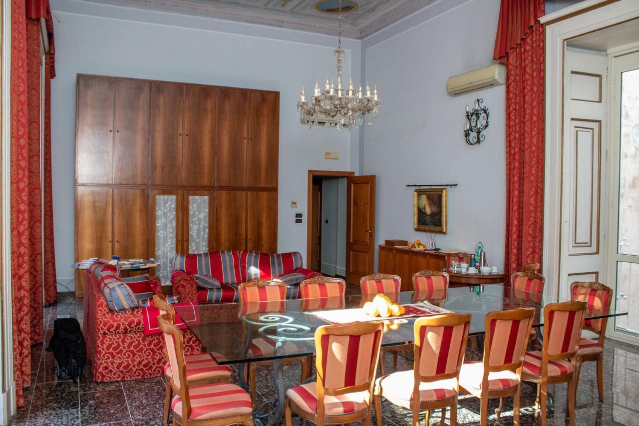 Le Stanze Del Vicere Boutique Hotel Naples Exterior photo