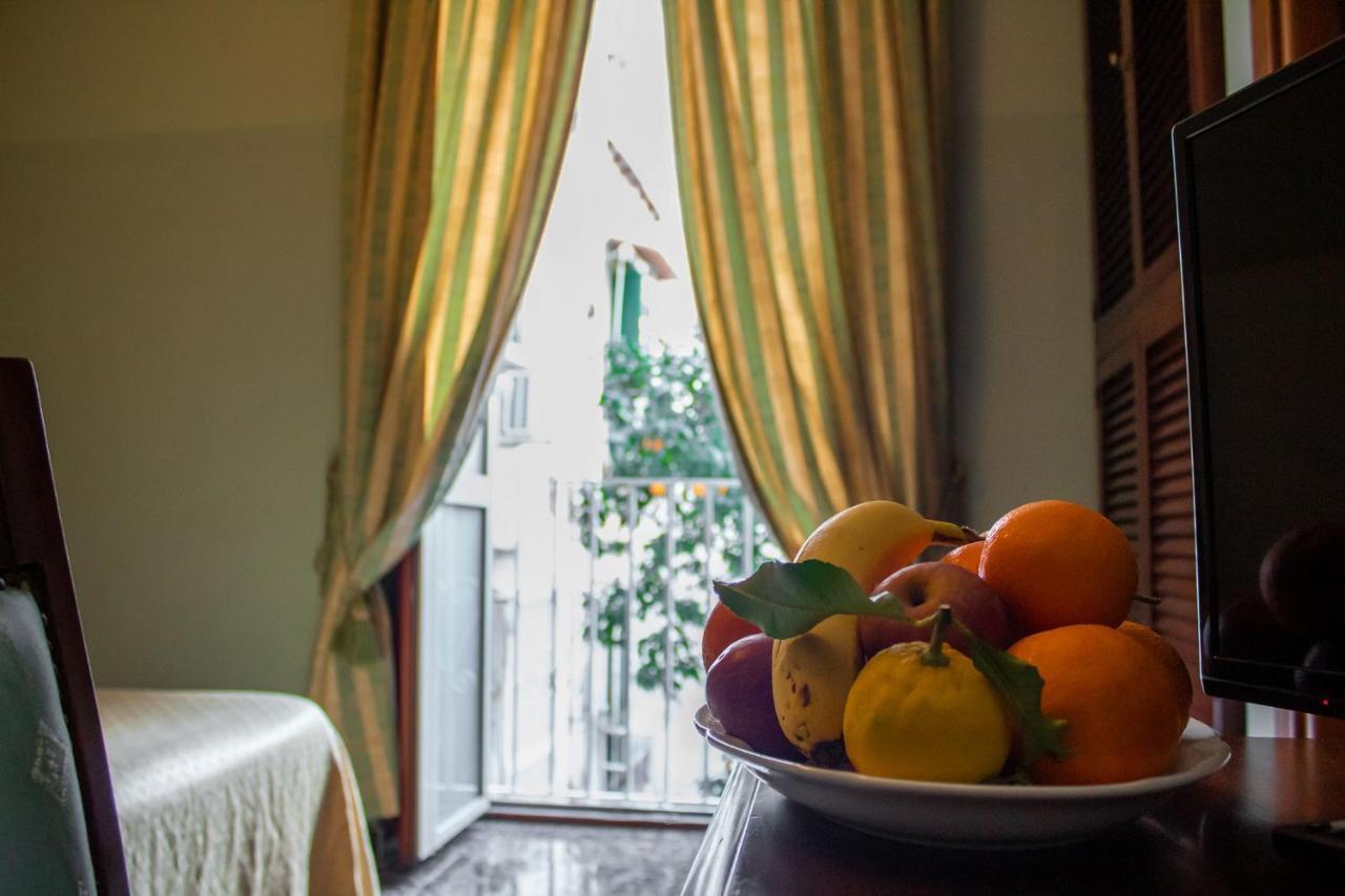 Le Stanze Del Vicere Boutique Hotel Naples Exterior photo
